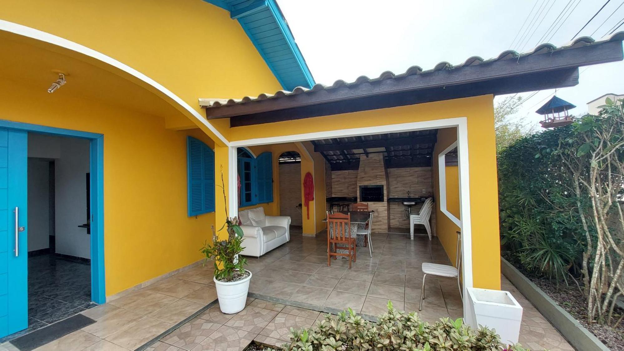 Casa 300M Da Praia Com Lindo Jardim! ฟลอเรียนอโปลิส ภายนอก รูปภาพ
